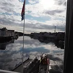 Отель Bryggekanten - By Classic Norway