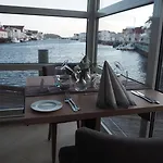Bryggekanten - By Classic Norway Отель Хеннингсвер