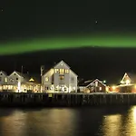 Bryggekanten - By Classic Norway Отель Хеннингсвер