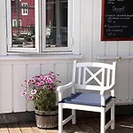 Bryggekanten - By Classic Norway