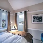 Отель Bryggekanten - By Classic Norway
