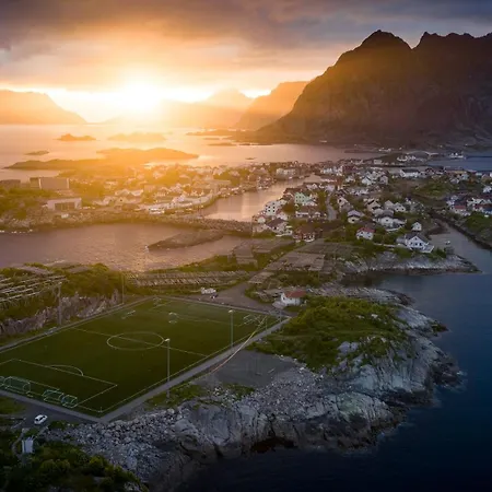Bryggekanten - By Classic Norway 4* Henningsvaer