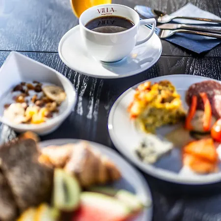 Bryggekanten - By Classic Norway Henningsvær