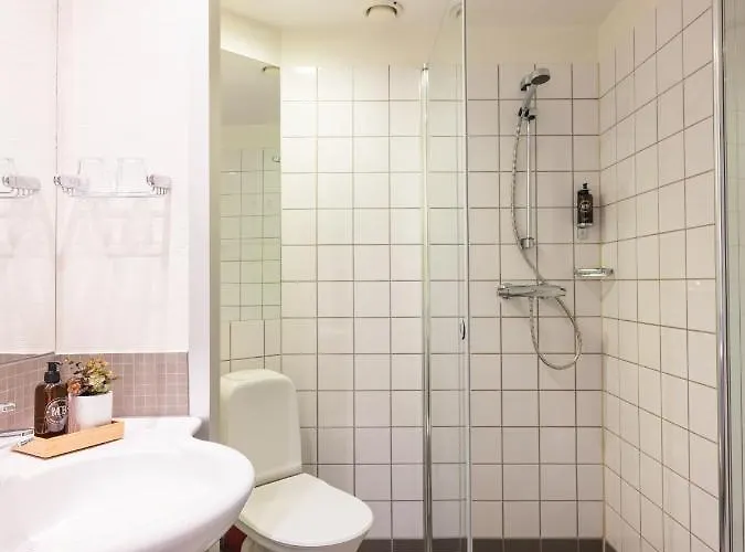 Bryggekanten - By Classic Norway 4* Henningsvær