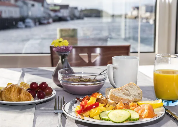 Bryggekanten - By Classic Norway Hotel Henningsvaer