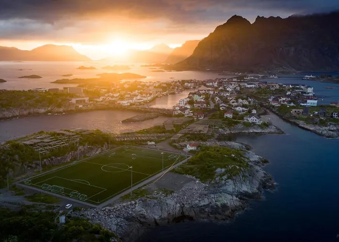 Bryggekanten - By Classic Norway 4* Henningsvær