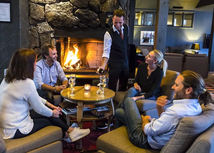 Bryggekanten - By Classic Norway Hotel Henningsvær