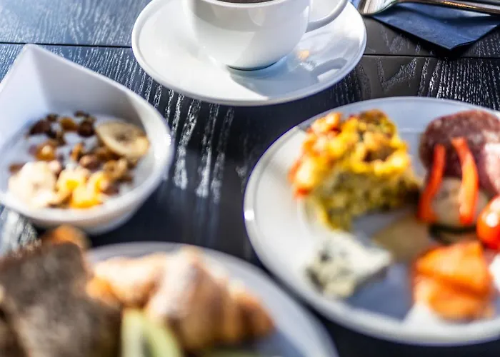 Bryggekanten - By Classic Norway Henningsvær