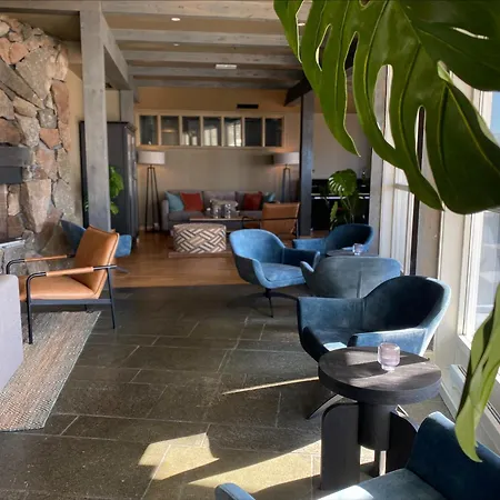 Bryggekanten - By Classic Norway