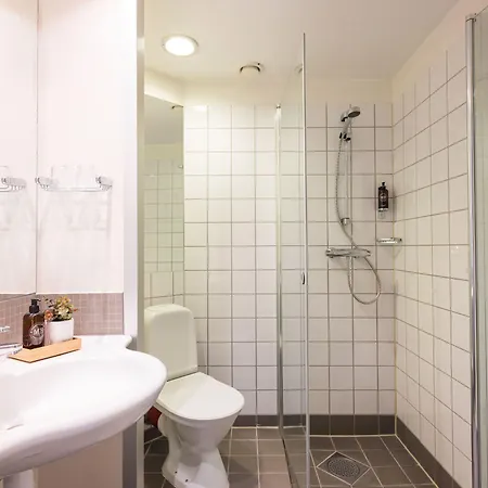 Hotel Bryggekanten - By Classic Norway Henningsvær